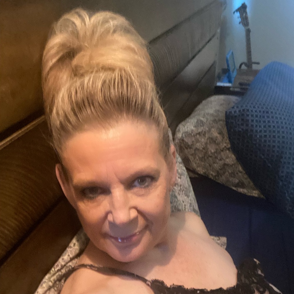 Meet your Posher, Vickie